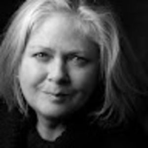 Meet your Posher, Suzanne